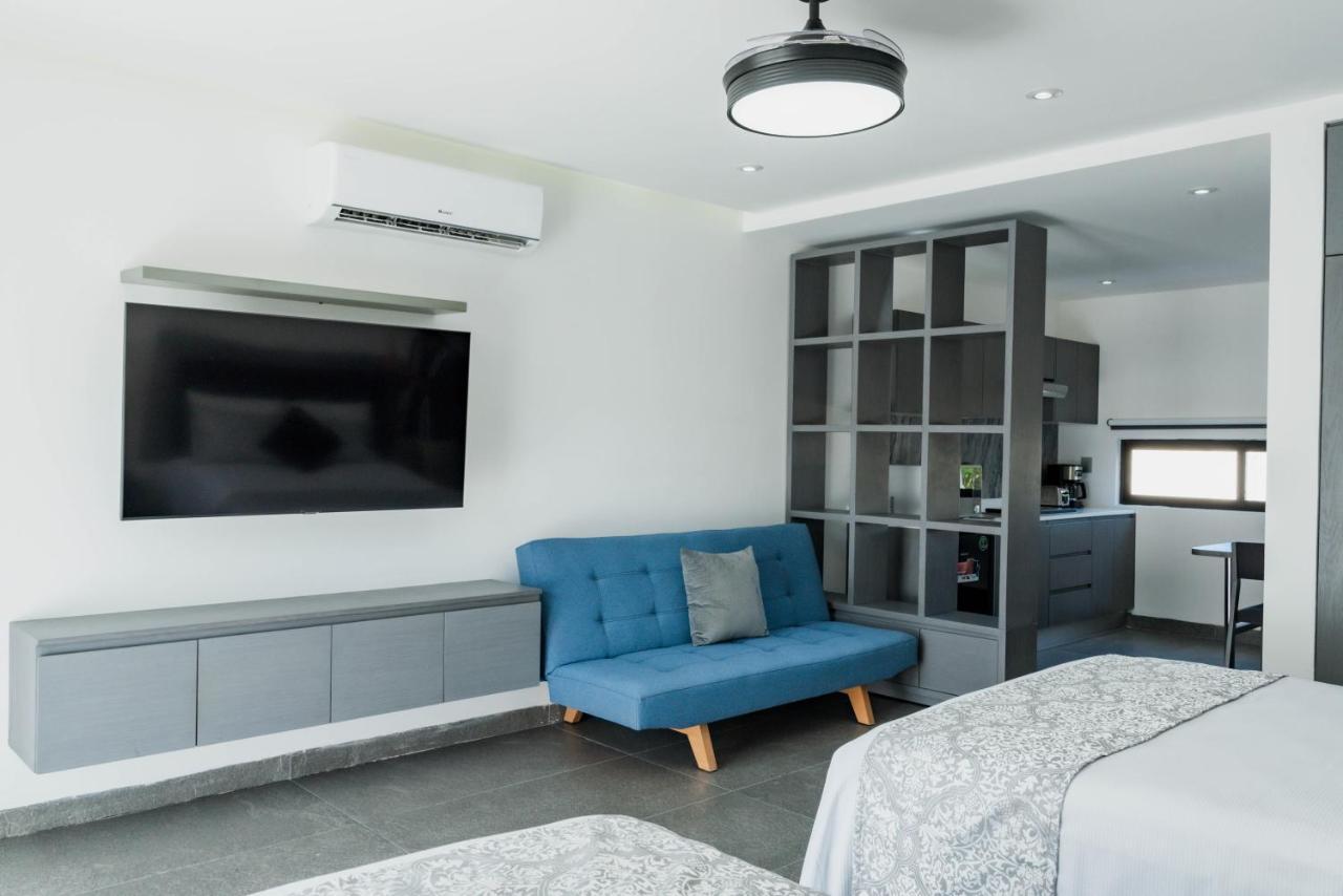 Dreams Apartments 1 Loft A 9 Minutos De La Playa Isla Mujeres Exterior photo
